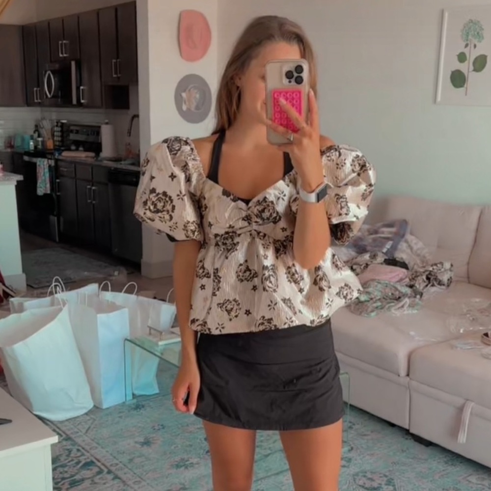 Buddy Love Top